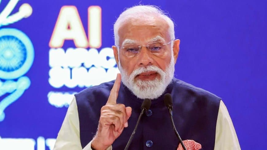 पीएम ने कहा-हमारे युवाओं ने संवेदनशीलता, सेवाभाव और सामर्थ्य से दुनिया भर में अपनी एक अलग पहचान बनाई पीएम ने कहा-हमारे युवाओं ने संवेदनशीलता, सेवाभाव और सामर्थ्य से दुनिया भर में अपनी एक अलग पहचान बनाई
