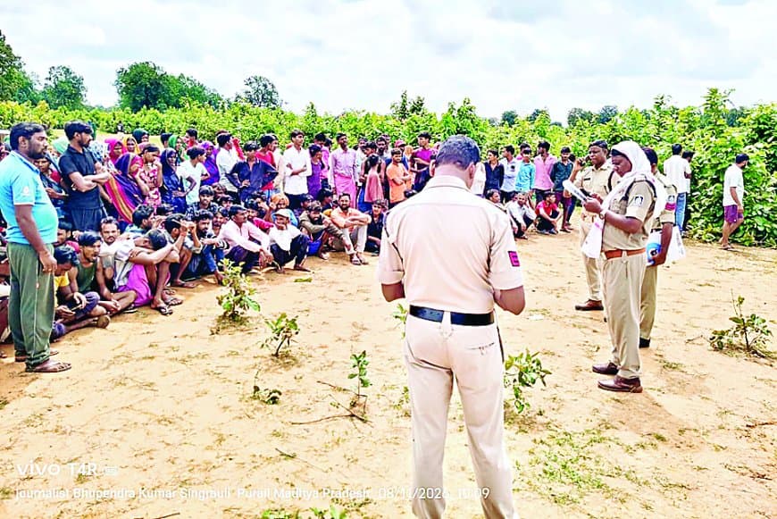 पत्नी की मौत के अगले दिन जंगल में पति का शव मिला, एक परिवार में दो फंदों से मचा हड़कंप पत्नी की मौत के अगले दिन जंगल में पति का शव मिला, एक परिवार में दो फंदों से मचा हड़कंप