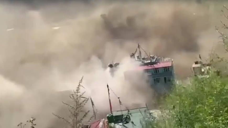 नेपाल में कुदरत का कहर : बाढ़ से बढ़ रहा मौतों का आंकड़ा, यूपी-बिहार में हाई अलर्ट; वायुसेना और SSB मुस्तैद नेपाल में कुदरत का कहर : बाढ़ से बढ़ रहा मौतों का आंकड़ा, यूपी-बिहार में हाई अलर्ट; वायुसेना और SSB मुस्तैद