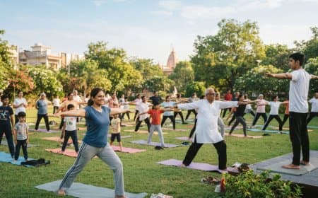 नियमित व्यायाम के फायदे और स्वस्थ जीवनशैली की गारंटी नियमित व्यायाम के फायदे और स्वस्थ जीवनशैली की गारंटी