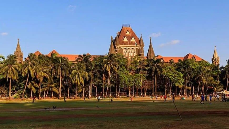 बॉम्बे हाईकोर्ट ने कहा- भारत भले चांद पर पहुंचा, समाज में आज भी जाति व्यवस्था की बुराई, सरकार दे मुआवजा बॉम्बे हाईकोर्ट ने कहा- भारत भले चांद पर पहुंचा, समाज में आज भी जाति व्यवस्था की बुराई, सरकार दे मुआवजा