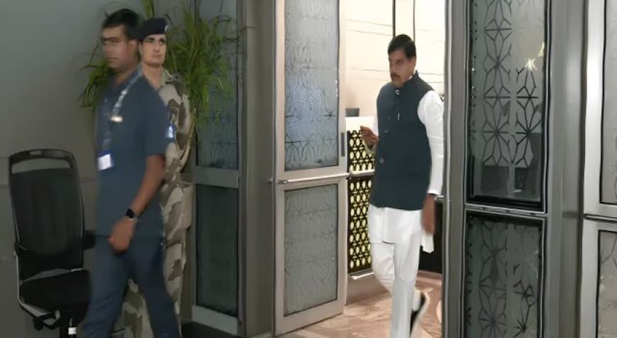 मुख्यमंत्री का दुबई दौरा: इन्वेस्ट मध्यप्रदेश 2026 और ग्लोबल इन्वेस्टर्स समिट के लिए निवेशकों से संवाद मुख्यमंत्री का दुबई दौरा: इन्वेस्ट मध्यप्रदेश 2026 और ग्लोबल इन्वेस्टर्स समिट के लिए निवेशकों से संवाद