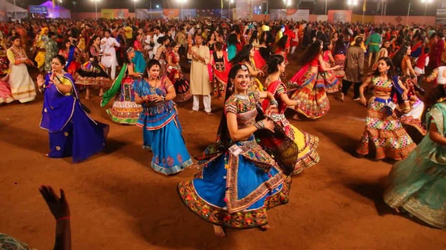 भोपाल: नवरात्रि से पहले गरबा पंडालों में पंचगव्य से प्रवेश और वराह पूजन की मांग, हिंदू संगठन ने दी चेतावनी भोपाल: नवरात्रि से पहले गरबा पंडालों में पंचगव्य से प्रवेश और वराह पूजन की मांग, हिंदू संगठन ने दी चेतावनी