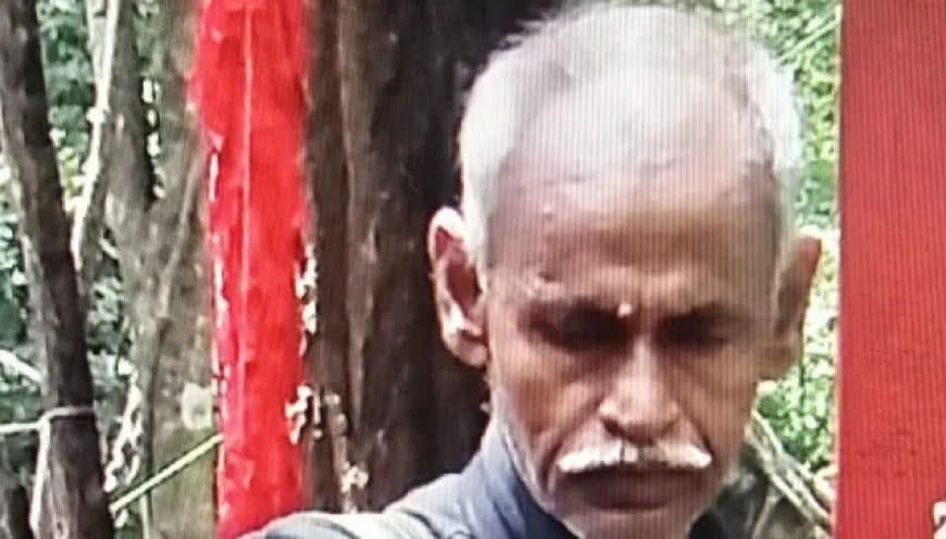 झारखंड: 2.20 करोड़ के इनामी नक्कल असीम मंडल ने कोलकाता एसटीएफ के समक्ष किया आत्मसमण झारखंड: 2.20 करोड़ के इनामी नक्कल असीम मंडल ने कोलकाता एसटीएफ के समक्ष किया आत्मसमण