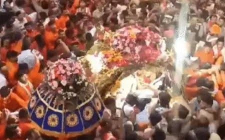 विजयादशमी पर चांदी की पालकी में सवार होकर निकलेंगे नगर सेठ विजयादशमी पर चांदी की पालकी में सवार होकर निकलेंगे नगर सेठ