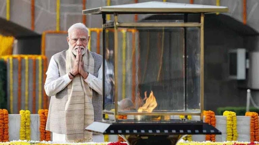 गांधी और शास्त्री की जयंती: बापू को किया नमन, राष्ट्रपति और पीएम मोदी समेत तमाम शीर्ष नेताओं ने दी श्रद्धांजलि गांधी और शास्त्री की जयंती: बापू को किया नमन, राष्ट्रपति और पीएम मोदी समेत तमाम शीर्ष नेताओं ने दी श्रद्धांजलि
