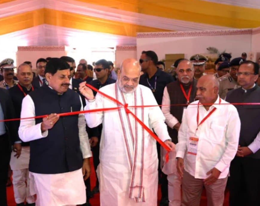 भोपाल: मध्यप्रदेश की गौशालाओं को शाह ने दिए 101 करोड़... उज्जैन में बन रहे डेयरी प्लांट का किया भूमिपूजन भोपाल: मध्यप्रदेश की गौशालाओं को शाह ने दिए 101 करोड़... उज्जैन में बन रहे डेयरी प्लांट का किया भूमिपूजन