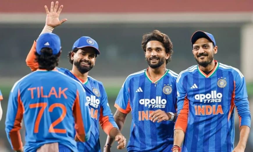 मध्यप्रदेश: भारत ने वेस्टइंडीज को 14 रन से हराकर सीरीज में बनाई 2-1 की बढ़त, कप्तान ने गेंदबाजों को सराहा मध्यप्रदेश: भारत ने वेस्टइंडीज को 14 रन से हराकर सीरीज में बनाई 2-1 की बढ़त, कप्तान ने गेंदबाजों को सराहा