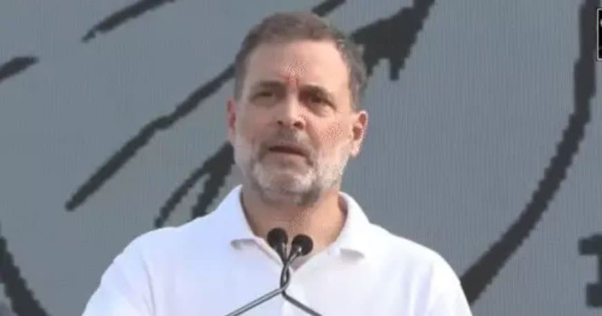 राहुल गांधी का गोवा में बड़ा हमला: बोले- पीएम वोट चोरी करते हैं, सरकार की एक्सपायरी डेट नजदीक | राहुल गांधी का गोवा में बड़ा हमला: बोले- पीएम वोट चोरी करते हैं, सरकार की एक्सपायरी डेट नजदीक |
