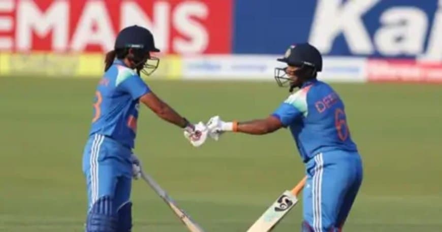 भारतीय महिला टीम ने जिम्बाब्वे को दूसरे वनडे में 121 रन से हराया, सीरीज पर 2-0 से कब्जा भारतीय महिला टीम ने जिम्बाब्वे को दूसरे वनडे में 121 रन से हराया, सीरीज पर 2-0 से कब्जा
