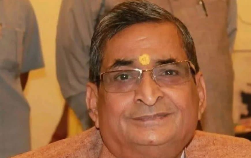 पूर्व राज्यसभा सांसद और SIS ग्रुप के संस्थापक आरके सिन्हा का निधन, लंबे समय से थे बीमार पूर्व राज्यसभा सांसद और SIS ग्रुप के संस्थापक आरके सिन्हा का निधन, लंबे समय से थे बीमार